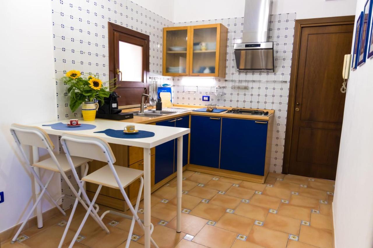 La Casina Di Luna Трані Екстер'єр фото
